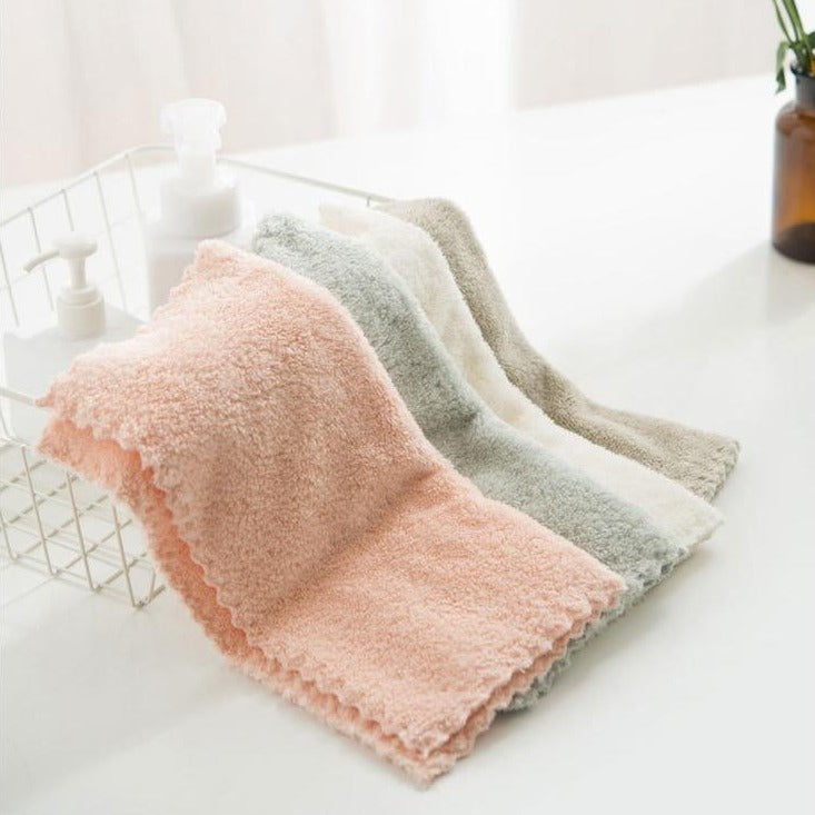 Serviettes démaquillantes en microfibre serviette démaquillante lavable  serviette en microfibre visage ultra douce lot de 8 gris - Cdiscount Maison