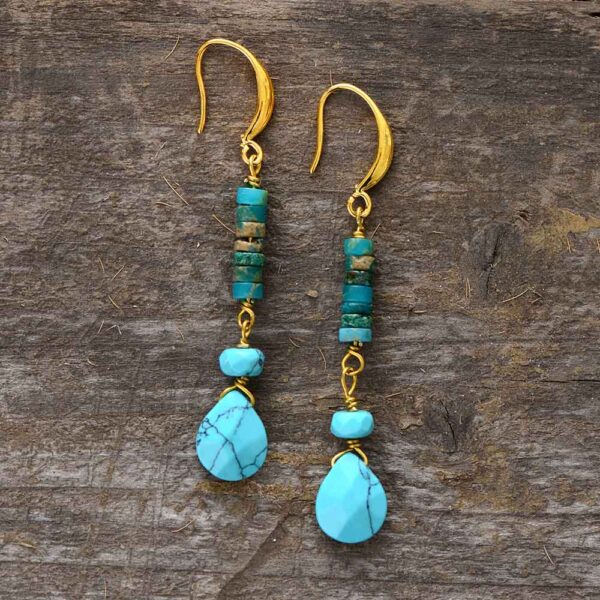 Boucles d'oreille turquoise : élégance et originalité pour sublimer vos tenues