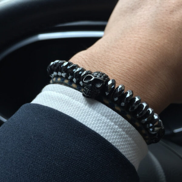 Bracelet force et courage : Boostez votre confiance avec style