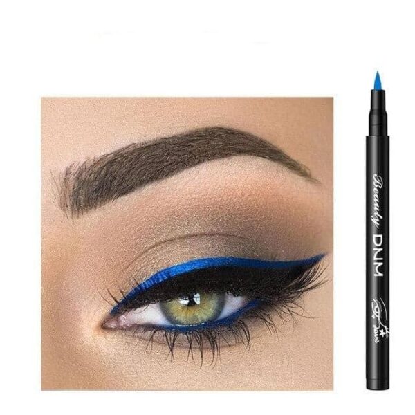 Crayon bleu pour sublimer les yeux verts - Maquillage de qualité