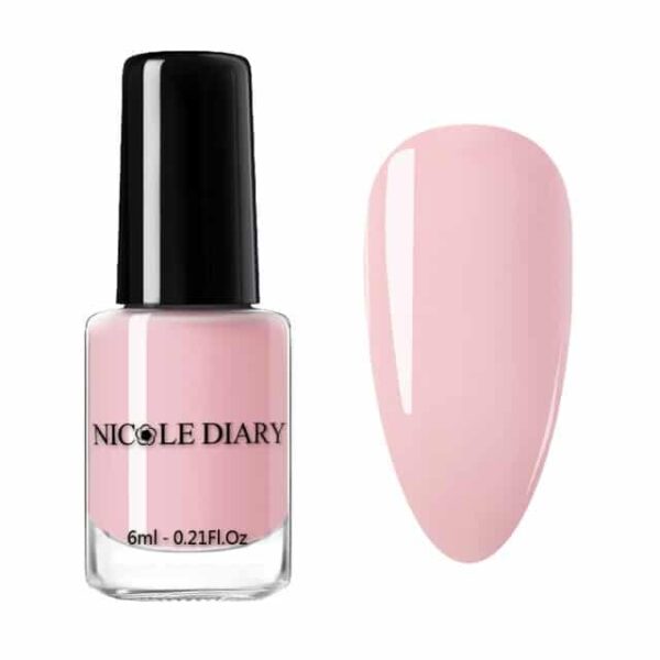 Vernis à ongle rose pâle - Couleur tendance pour des ongles élégants